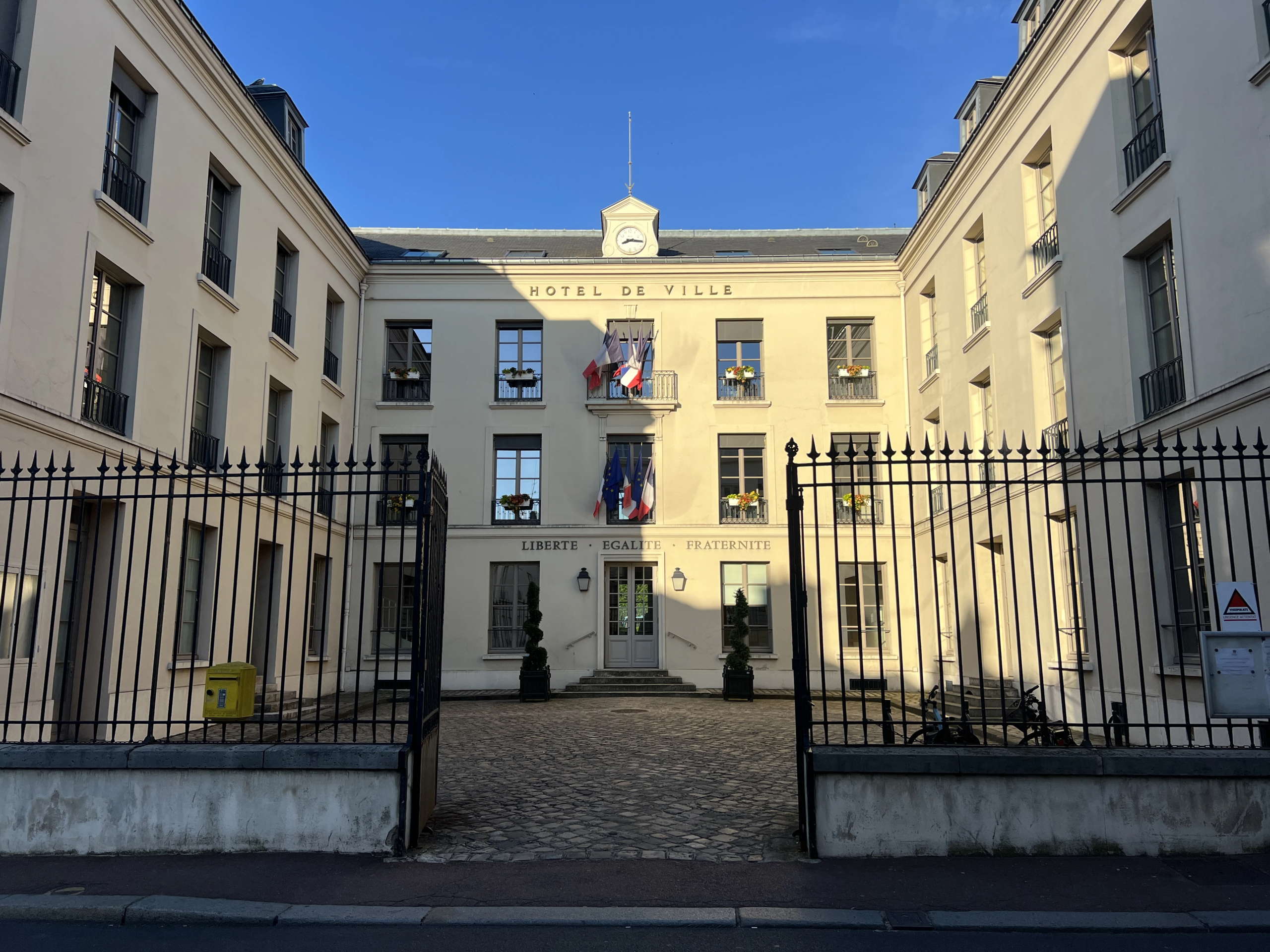 Hôtel Ville Saint Germain en Laye (FR78) 2024 06 08